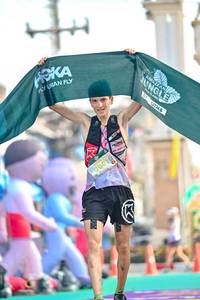 BIB: 2001
                            <button type="button" onclick="openModal(24886248)" class="btn btn-primary btn-sm float-right btn-popup" data-toggle="modal" data-target=".modal-high-quality">
                        <i class="fas fa-shopping-cart"></i> Add to Cart
                    </button>
                                            <button type="button" onclick="isThisMe(24886248, true)" class="btn btn-success btn-sm float-right btn-popup btn-isme hidden" data-toggle="tooltip" data-placement="bottom" title="นี่คือรูปของคุณใช่ไหม คลิกที่นี่เพื่อเอาเข้าอัลบั้ม">
                        <i class="fas fa-plus"></i> Add to album
                    </button>
                    <button type="button" onclick="isThisMe(24886248, false)" class="btn btn-warning btn-sm float-right btn-popup btn-isnotme hidden">
                        <i class="fas fa-ban"></i> Remove from album
                    </button>